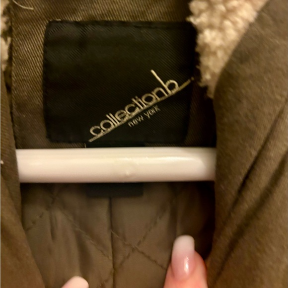 Collection Ny jacket size medium - Picture 3 of 4
